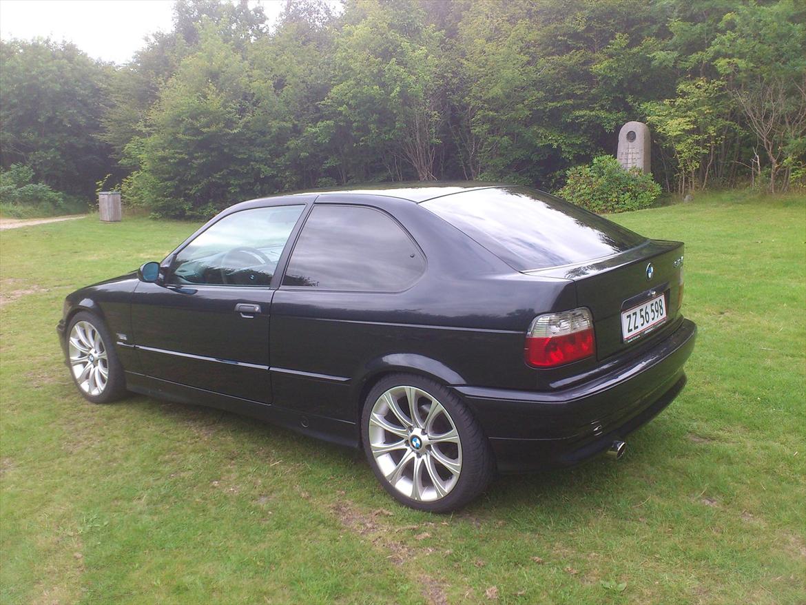 BMW e36 318ti Compact Solgt billede 6