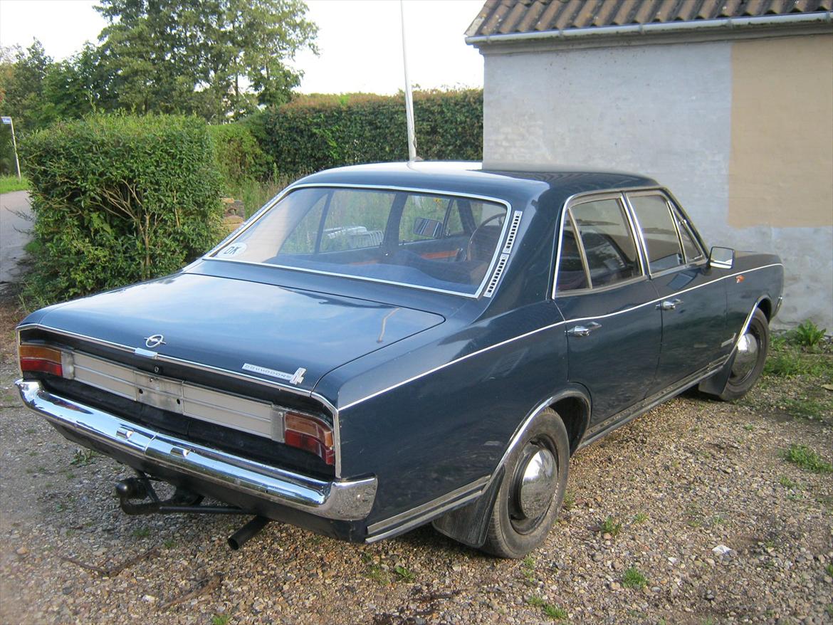 Opel commodore a  billede 4