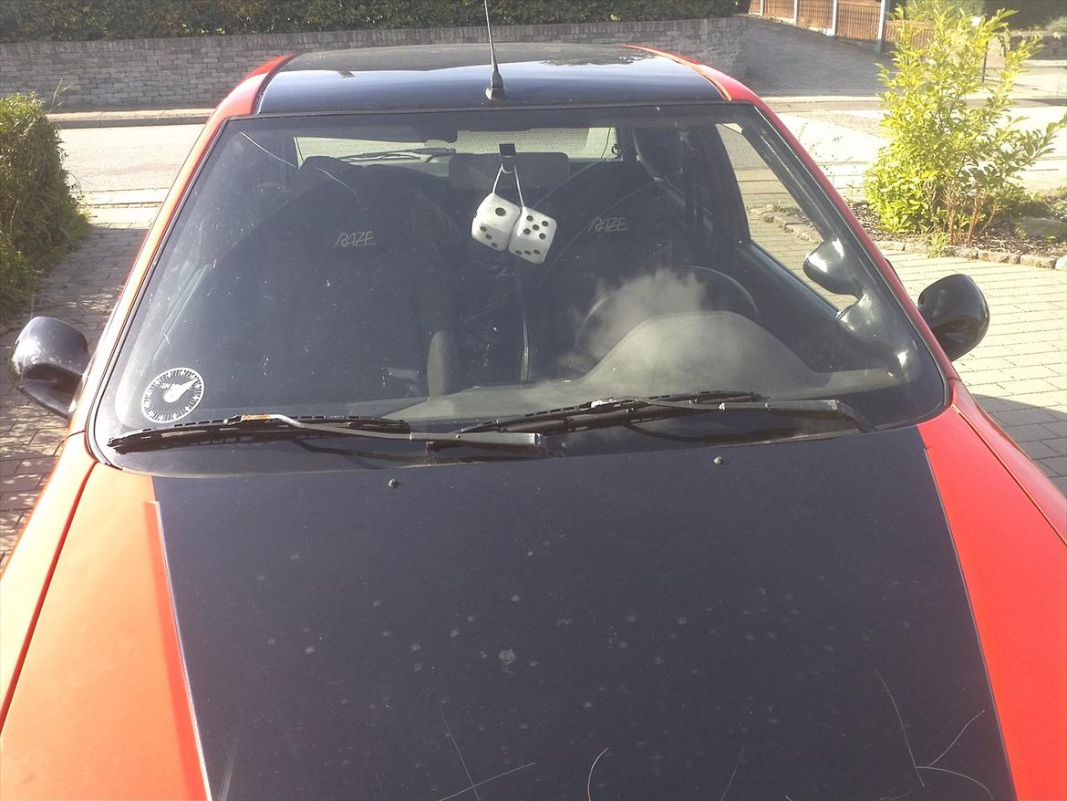 Peugeot 106 1,4i/rally bytte billede 7