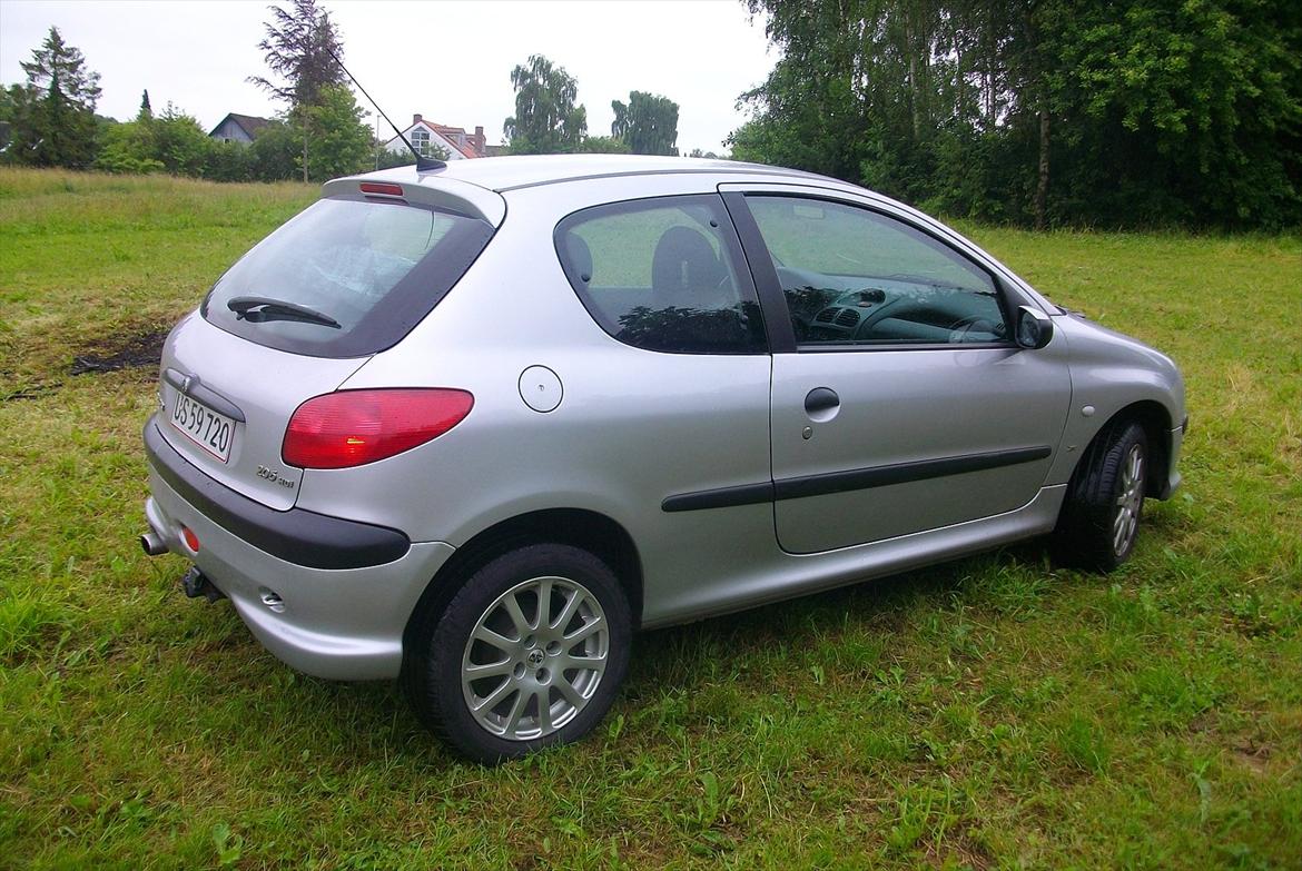 Peugeot 206 billede 6