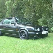 BMW e30 320I Cabiolet