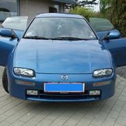 Mazda 323F