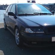 Volvo V40 T4
