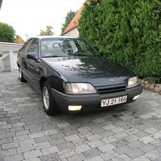 Opel Omega A 2.0i CD