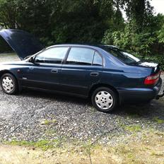 Toyota Carina E Solgt