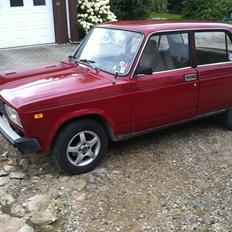 Lada 2105   1200 Special