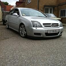 Opel Vectra C GTS 