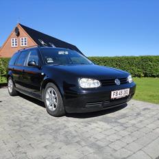 VW Golf Variant 1.8T Highline SOLGT