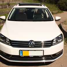 VW Passat Variant Highline - Van