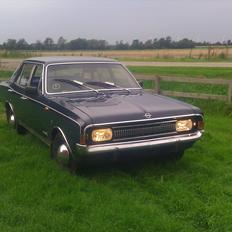 Opel Commodore A 2500