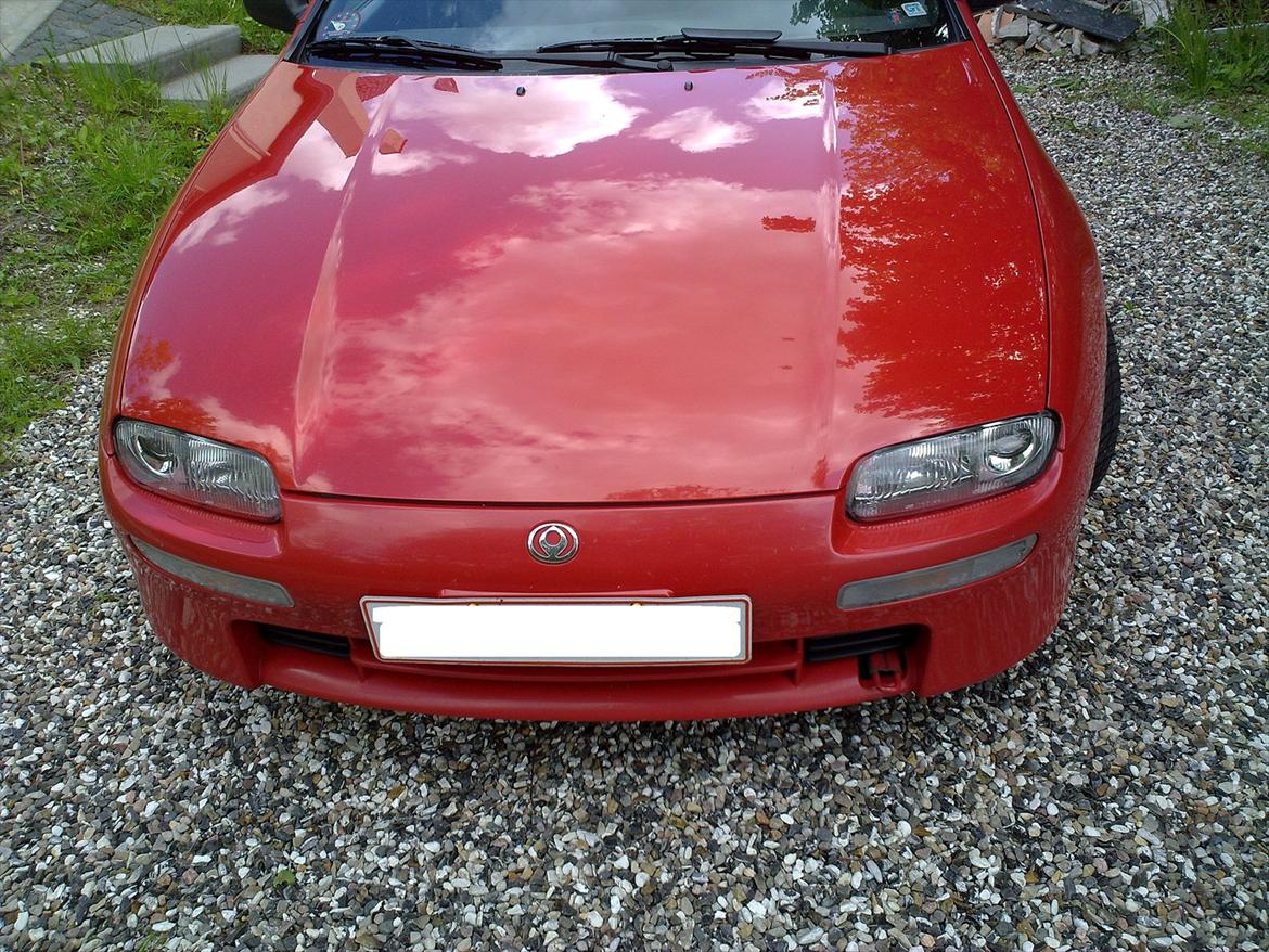 Mazda 323F BA Hatch 5 døre billede 3