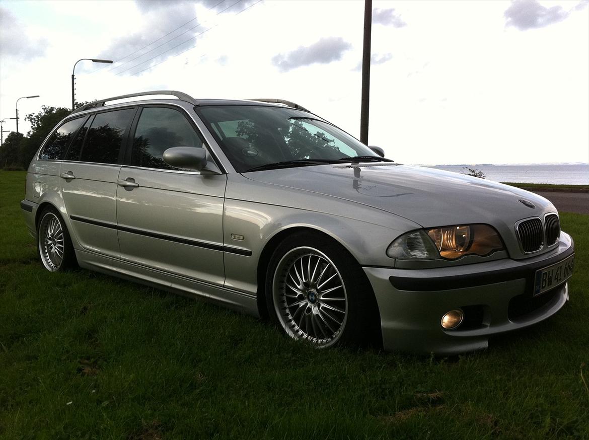 BMW 328i billede 8