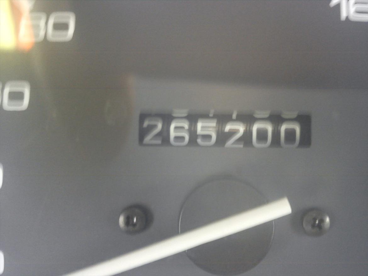 Mazda 323 1.3i GALLA Solgt billede 6