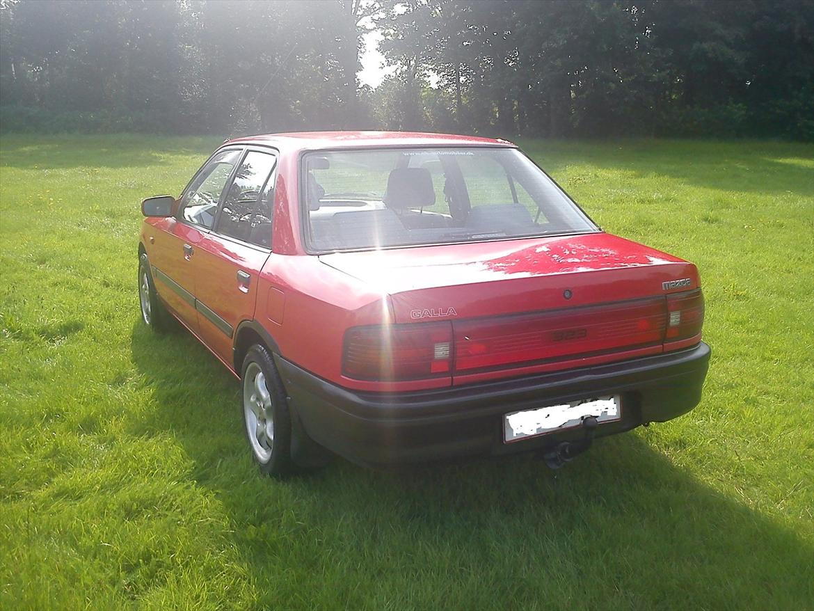 Mazda 323 1.3i GALLA Solgt billede 7