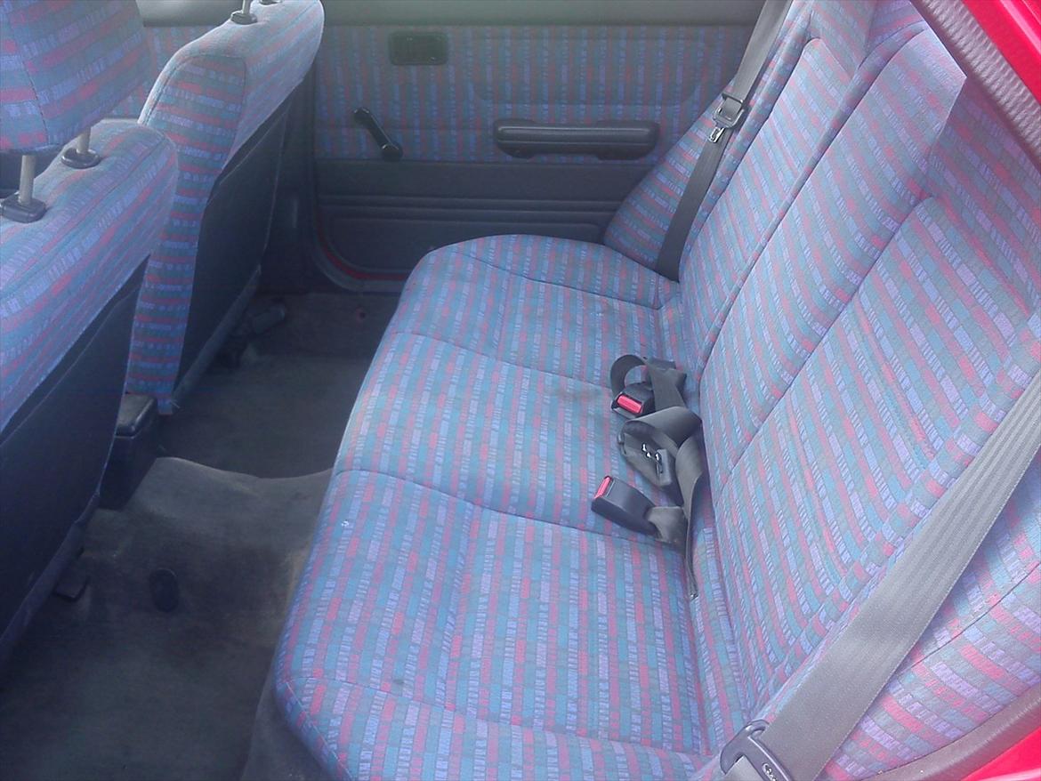 Mazda 323 1.3i GALLA Solgt billede 14