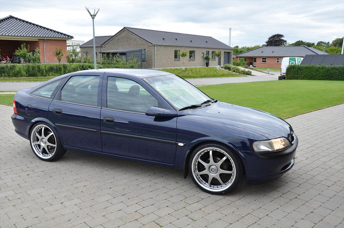 Opel Vectra B Hatchback billede 7