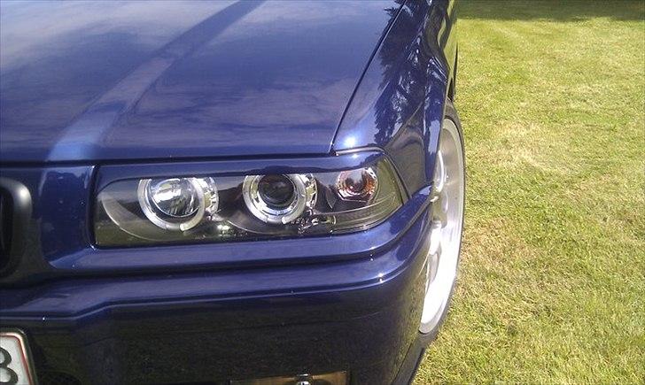 BMW E36 325i coupe billede 2