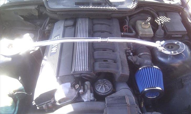 BMW E36 325i coupe billede 9