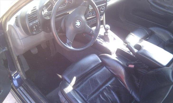 BMW E36 325i coupe billede 10