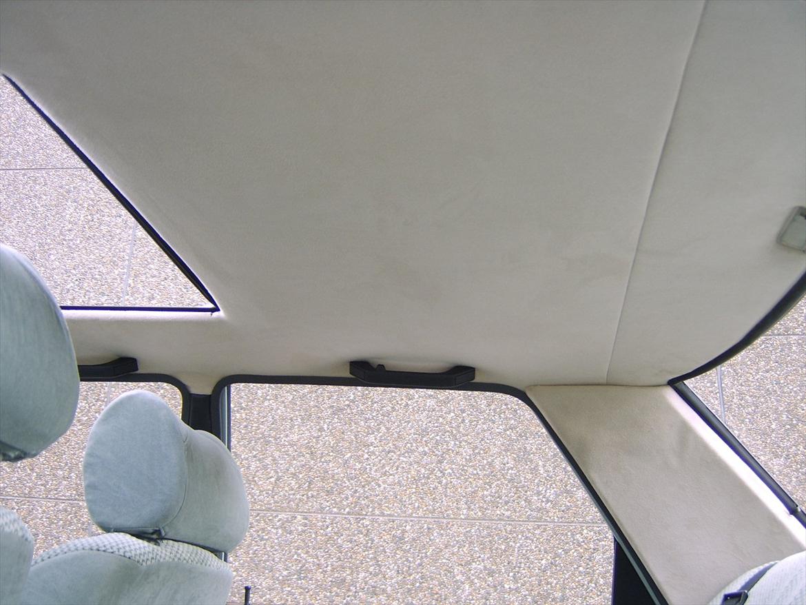 Ford Taunus 2,0 Ghia "solgt" - Ny himmel i beigefarvet velourstof.  billede 10