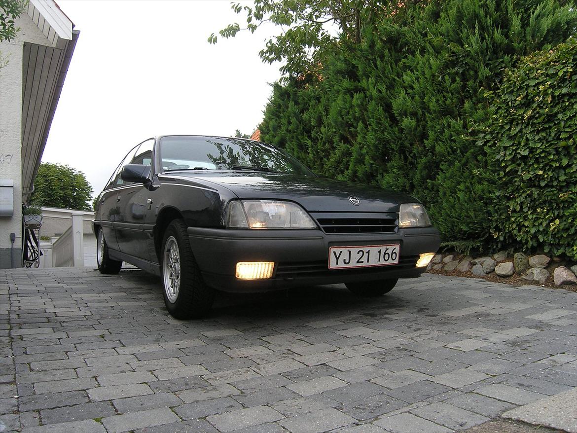 Opel Omega A 2.0i CD billede 2