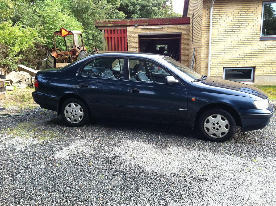 Toyota Carina E Solgt billede 10