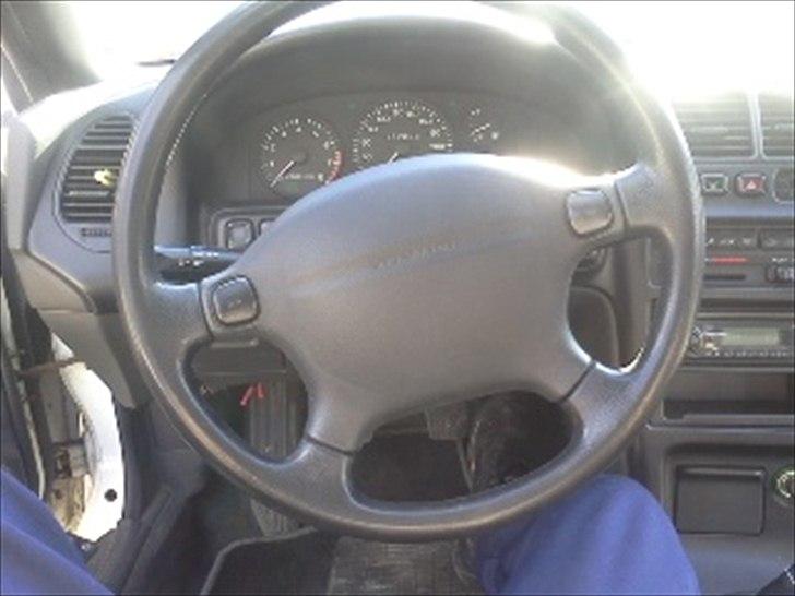 Mazda 323f BA billede 14