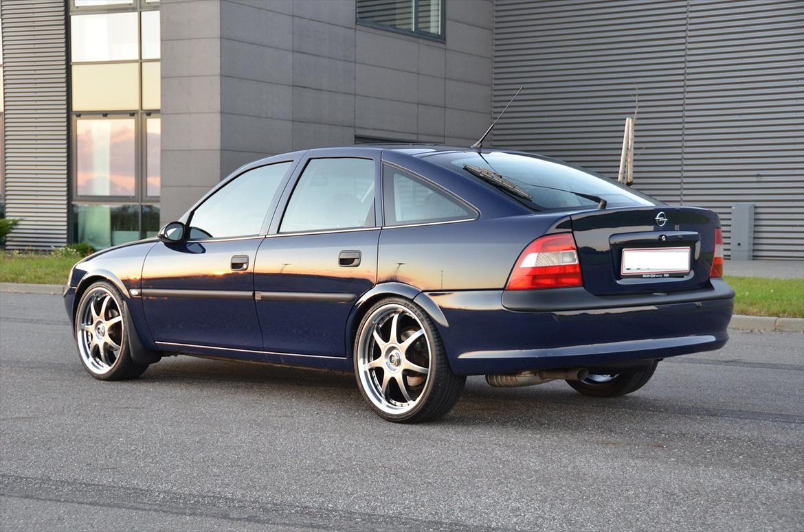 Opel Vectra B Hatchback billede 10