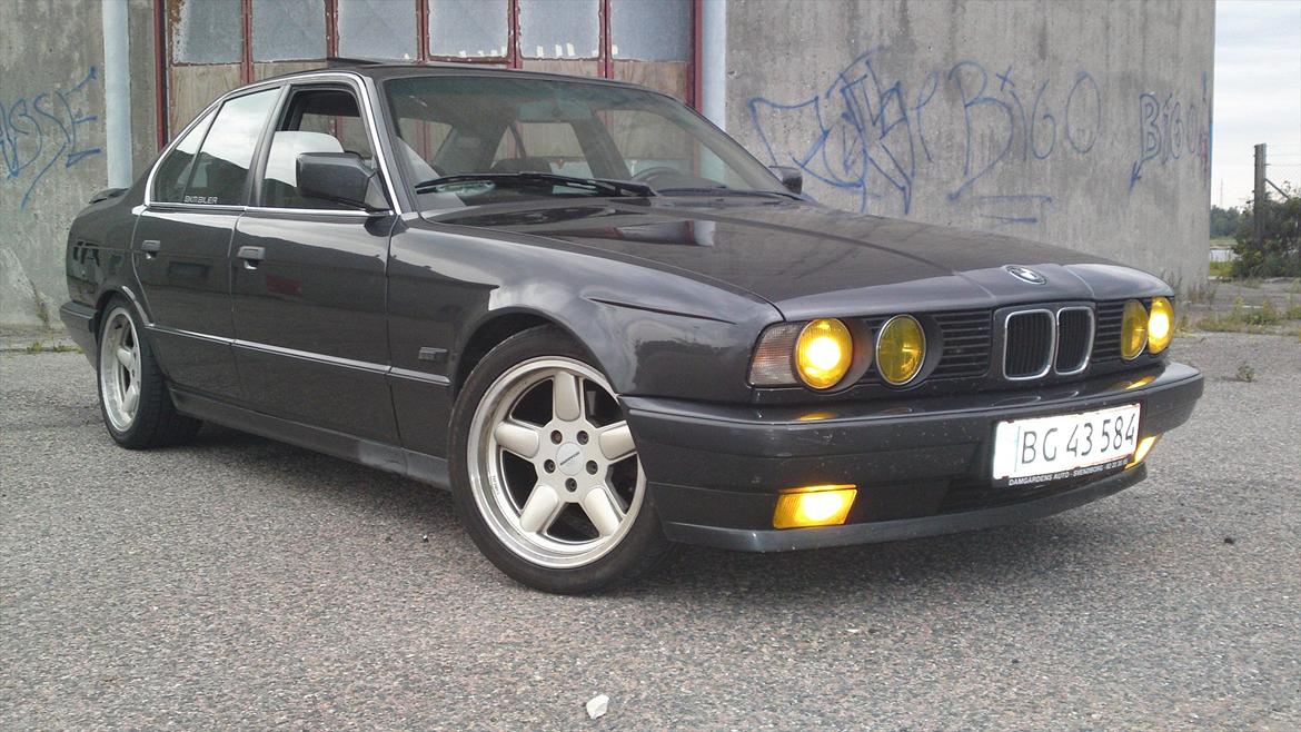 BMW 525 TDS e34 ***SOLGT*** billede 1