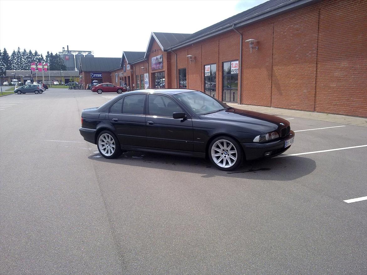 BMW 523i * Solgt* billede 15