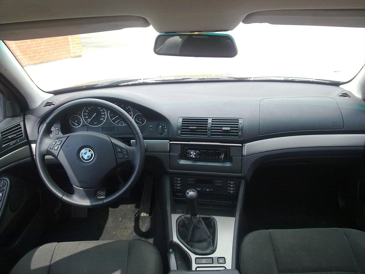 BMW 523i * Solgt* billede 16