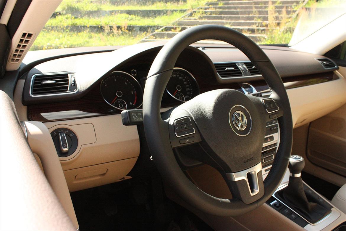VW Passat Variant Highline - Van billede 12