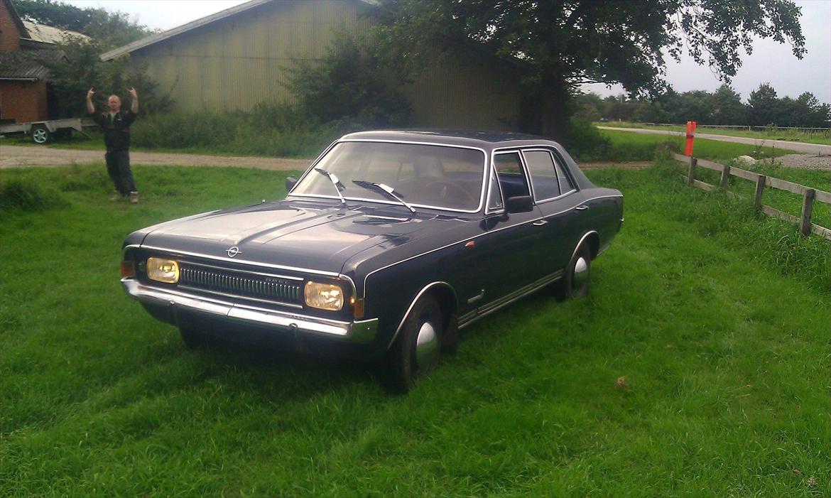 Opel Commodore A 2500 billede 1