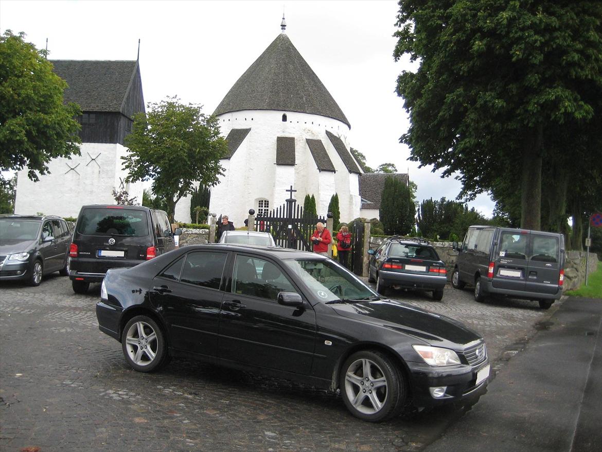 Lexus IS200 Sport - På tur til Bornholm - Østerlars Kirke billede 18