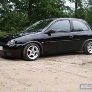 Opel Corsa *SOLGT*