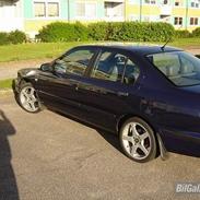 Nissan Primera SLX *SOLGT*