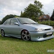 Nissan Primera P10