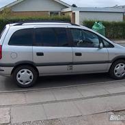 Opel Zafira DTI