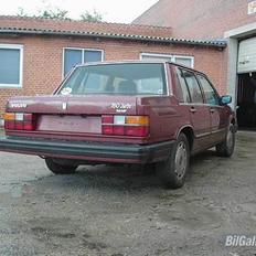 Volvo 760 TURBO solgt