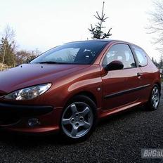 Peugeot 206 s16      **SOLGT**