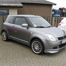 Suzuki Swift - SOLGT