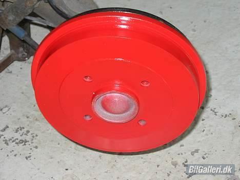 Peugeot 306 1,4 glx - Tromle efter rengøring, grundning og maling billede 14