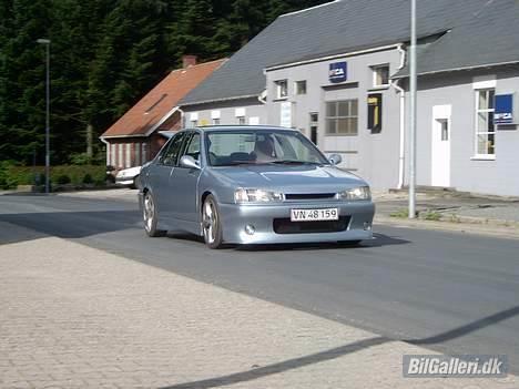 Nissan Primera P10 - Sommercruising. billede 2