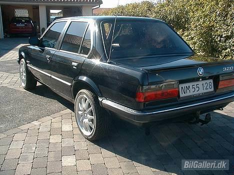 BMW 320 i E30 (solgt) billede 5