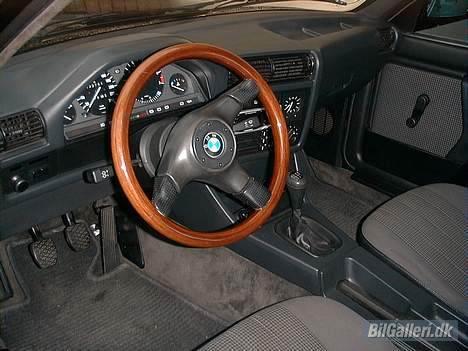 BMW 320 i E30 (solgt) billede 7