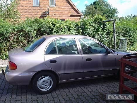 Hyundai accent billede 5