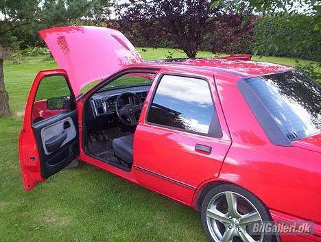 Ford SIERRA GT (SOLGT) billede 16