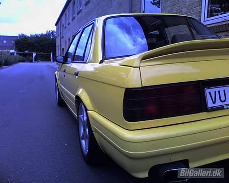 BMW 320i E30 KAT. (SOLGT) billede 8