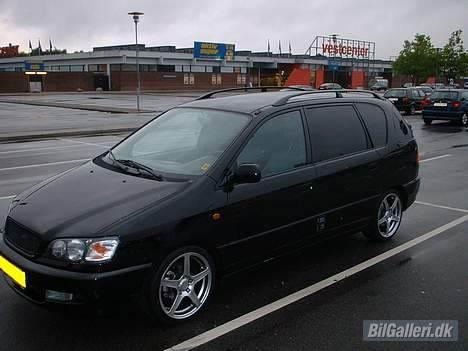 Toyota Sportsvan       Solgt billede 1