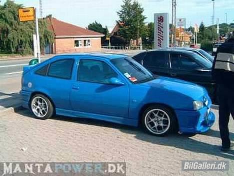 Opel Kadett 2,0 GSI billede 6